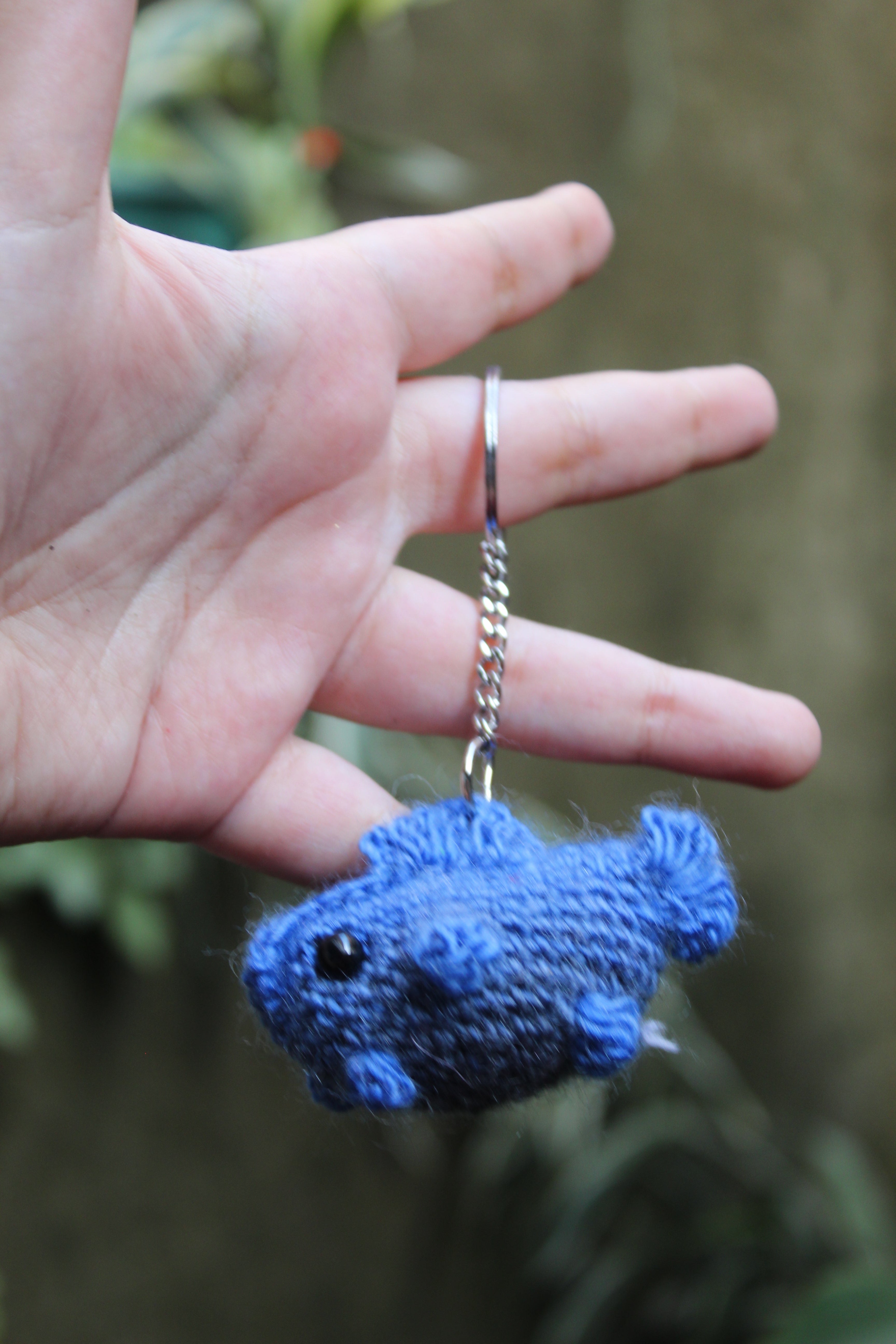 Little Fish with Legs Keychain Black to Blue — Amigurumi