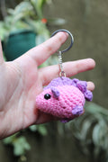 Llavero Pececito Rosa con Lila — Amigurumi