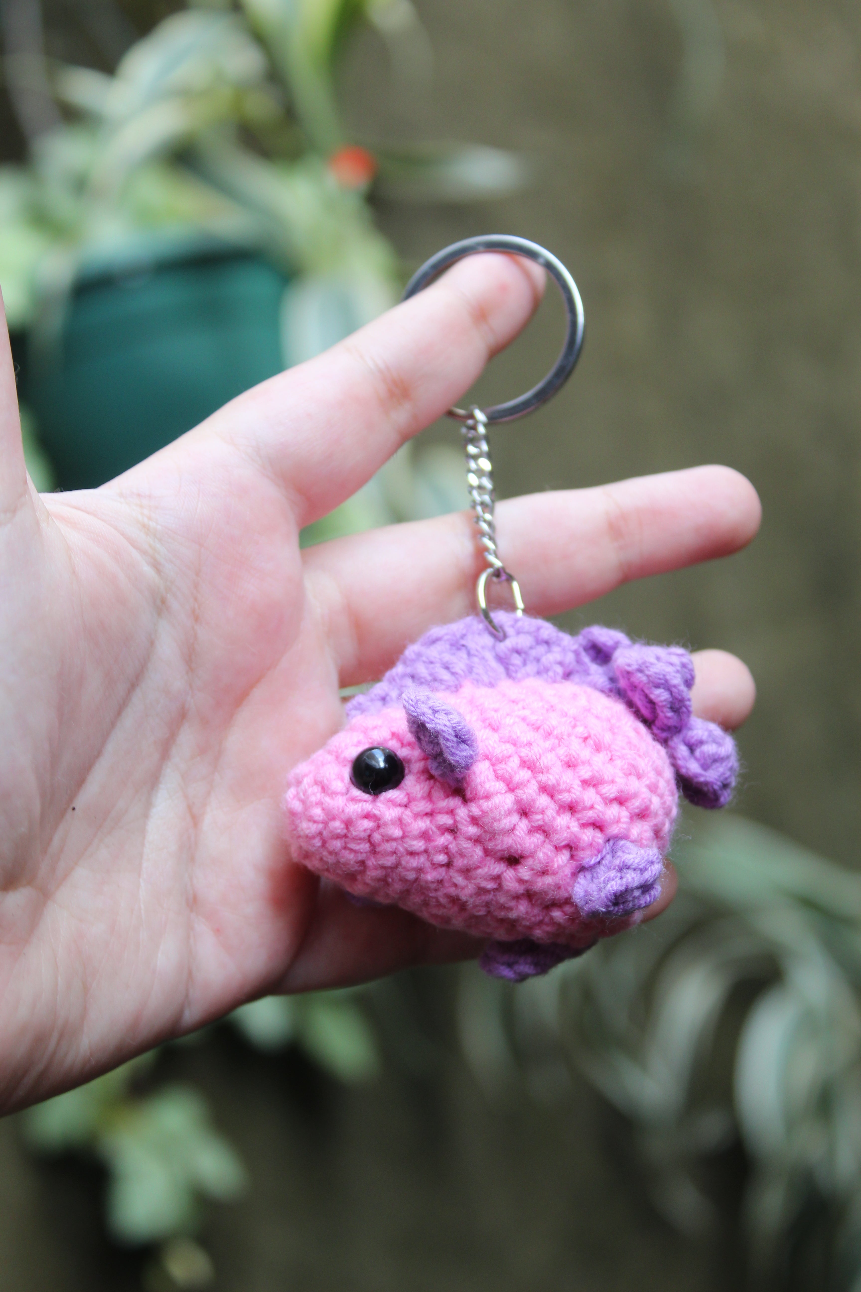 Llavero Pececito Rosa con Lila — Amigurumi